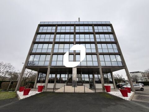 Bureaux - A LOUER - 1&nbsp;146 m&sup2; divisibles &agrave; partir de 71 m&sup2; 11460 33300 Bordeaux