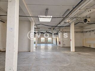  Bureaux - A LOUER - 2 882 m² non divisibles Villebon sur yvette