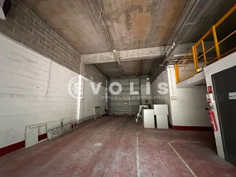   Locaux d'activité - A LOUER - 702 m² non divisibles 