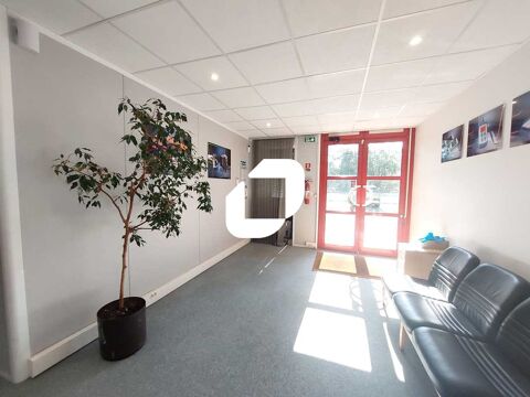 Activit&eacute;s et Bureaux - A LOUER - 358 m&sup2; non divisibles 2983 78190 Trappes