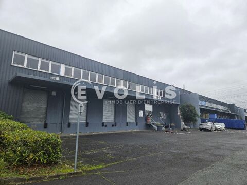 Entrep&ocirc;ts - A LOUER - 3&nbsp;840 m&sup2; divisibles &agrave; partir de 1&nbsp;455 m&sup2; 31360 91120 Palaiseau