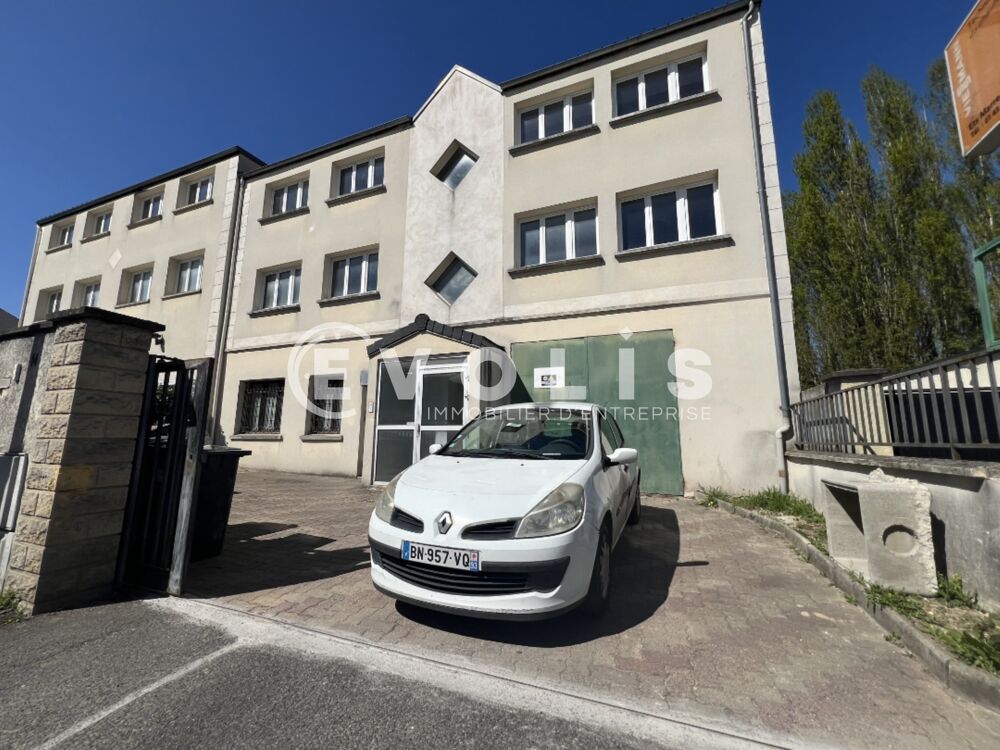   Bureaux - A LOUER - 50 m² divisibles à partir de 10 m² 