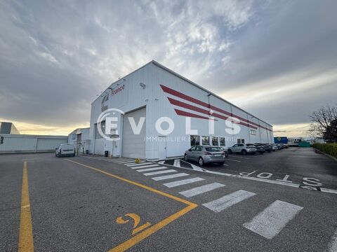 A vendre locaux ind&eacute;pendant CHASSIEU - 4&nbsp;537 m&sup2; divisibles &agrave; partir de 2041,2 m&sup2; 5100000 69680 Chassieu