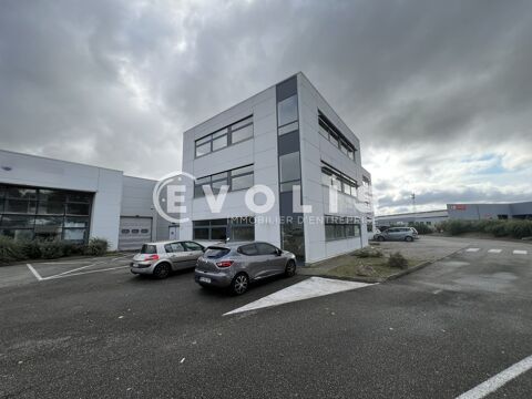 Locaux d'activit&eacute; - A LOUER - 1&nbsp;434 m&sup2; divisibles &agrave; partir de 221 m&sup2; 11500 69150 Decines charpieu