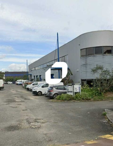 Locaux d'Activit&eacute;s - A LOUER - 400 m&sup2; non divisibles 3833 33150 Cenon