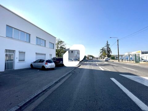 BUREAUX A LOUER A DECINES CHARPIEU - 140 m&sup2; non divisibles 1250 69150 Decines charpieu