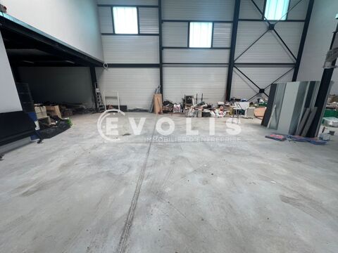Locaux d'activit&eacute; - A LOUER - 350 m&sup2; divisibles &agrave; partir de 150 m&sup2; 4521 77181 Courtry
