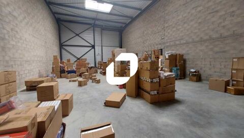 Locaux d'Activit&eacute;s - A VENDRE - 384 m&sup2; non divisibles 633600 78200 Buchelay