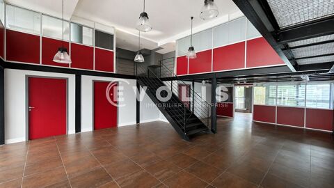   Bureaux - A LOUER - 251 m² non divisibles 