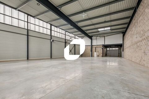 Locaux d'Activit&eacute;s - A LOUER - 778 m&sup2; non divisibles 8436 93240 Stains