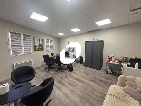 PLUSIEURS SURFACES DISPONIBLES - 245 m&sup2; divisibles &agrave; partir de 20 m&sup2; 5130 78711 Mantes la ville