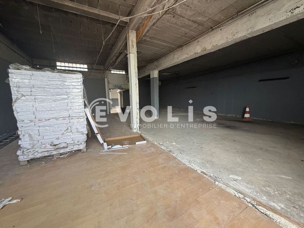   Locaux d'activité - A LOUER - 376 m² divisibles à partir de 123 m² Chevilly larue
