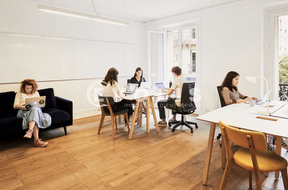   Bureaux - A LOUER - 115 m² non divisibles Paris 2