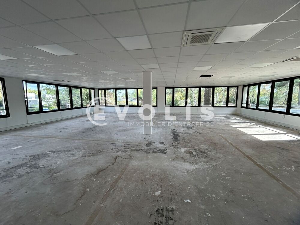   Bureaux - A LOUER - 430 m² divisibles à partir de 201 m² Merignac