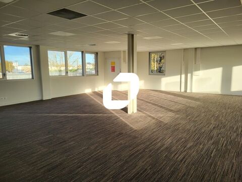 Locaux d'Activit&eacute;s - A LOUER - 432 m&sup2; non divisibles 3200 33700 Merignac