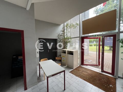 Bureaux - A LOUER - 337 m&sup2; divisibles &agrave; partir de 164 m&sup2; 2809 77185 Lognes