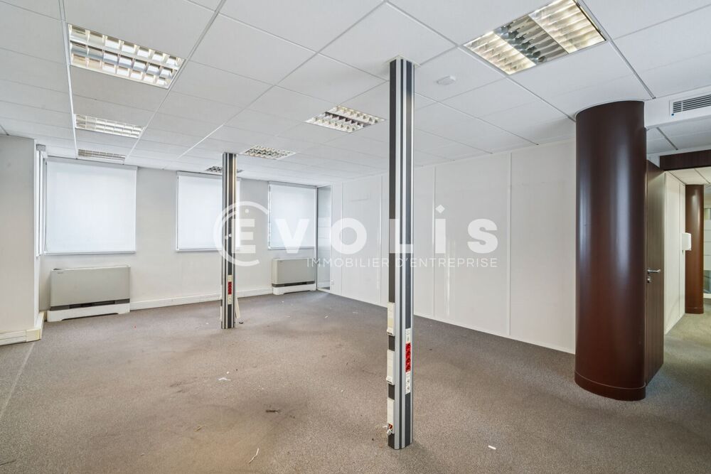   Bureaux - A LOUER - 238 m² non divisibles Paris 13