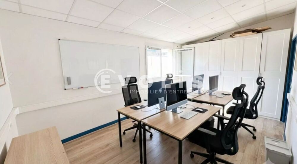   Bureaux - A LOUER - 32 m² non divisibles Paris 13