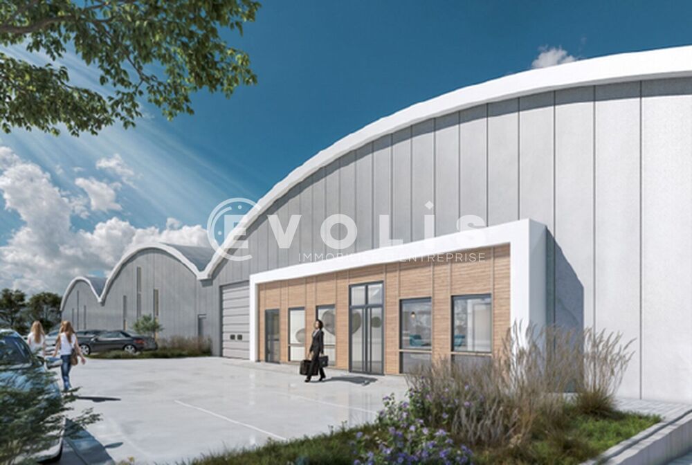   Locaux d'activité - A LOUER - 8 615 m² divisibles à partir de 63 m² Fretin
