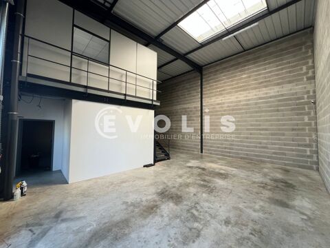   LOCAL A LOUER - 143 m² non divisibles 