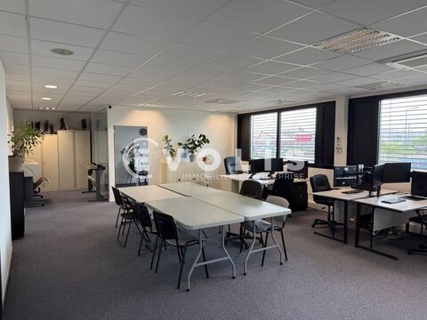   Bureaux - A LOUER - 150 m² non divisibles 