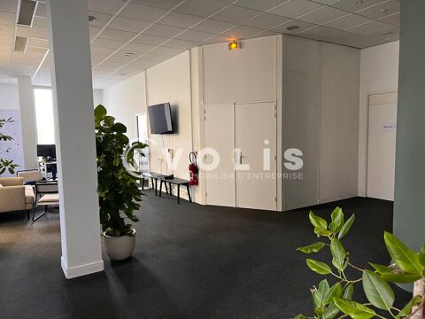 Bureaux - A LOUER - 551m2 10810 33000 Bordeaux