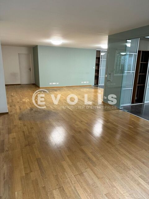 Bureaux - A LOUER - 125 m&sup2; non divisibles 3900 75012 Paris