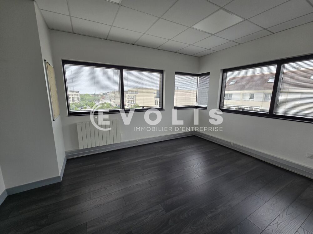   Bureaux - A VENDRE - 380 m² divisibles à partir de 67 m² Chilly mazarin