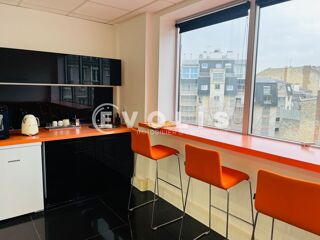   Bureaux - A LOUER - 4 297 m² divisibles à partir de 172 m² Vincennes
