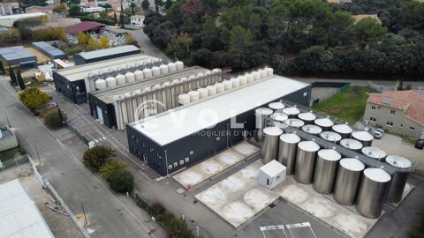 Locaux d'activit&eacute; - A VENDRE - 2&nbsp;154 m&sup2; divisibles &agrave; partir de 455 m&sup2; 2040000 84420 Piolenc