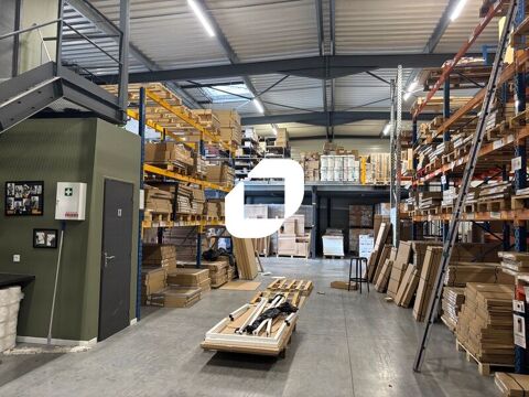 Locaux d'Activit&eacute;s - A VENDRE - 750 m&sup2; non divisibles 1150000 33114 Le barp