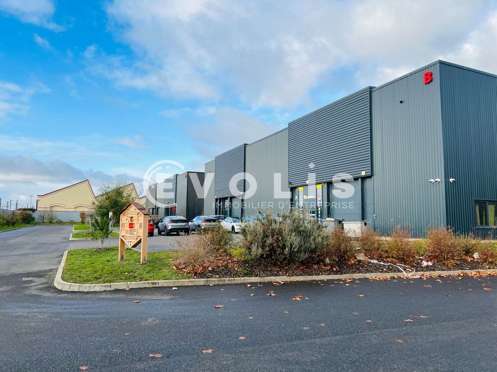   Locaux d'activité - A LOUER - 360 m² non divisibles Noisy le sec