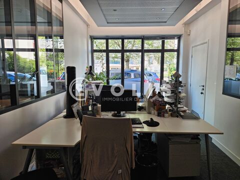   Bureaux - A VENDRE - 447 m² non divisibles 