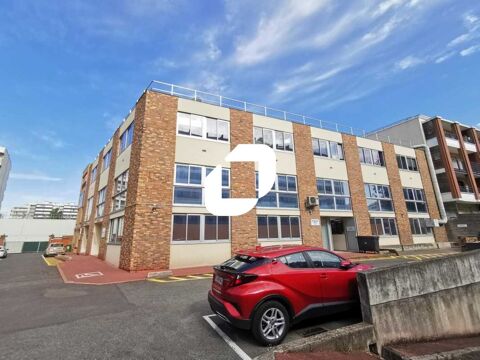 BUREAUX ET PETITE ACTIVITE A LOUER - 772 m&sup2; divisibles &agrave; partir de 335 m&sup2; 14696 92120 Montrouge
