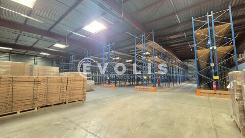   Entrepôts - A LOUER - 2 873 m² divisibles à partir de 1 500 m² 