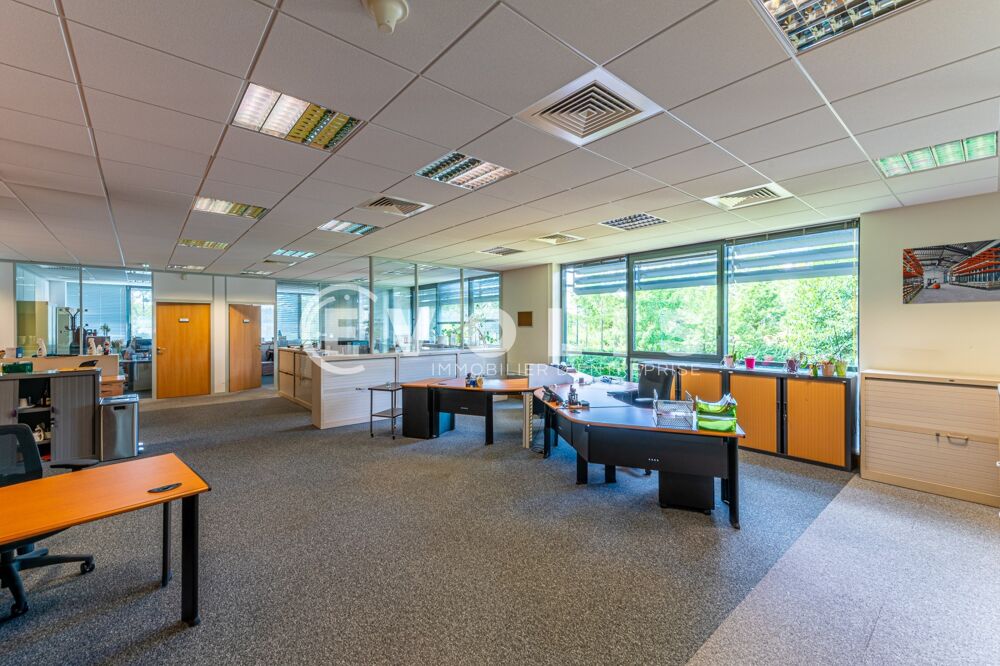   Bureaux - A LOUER - 2 551 m² non divisibles Serris