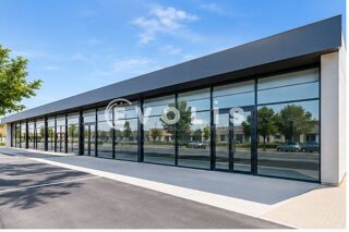   Locaux commerciaux - A LOUER - 185 m² non divisibles Talence
