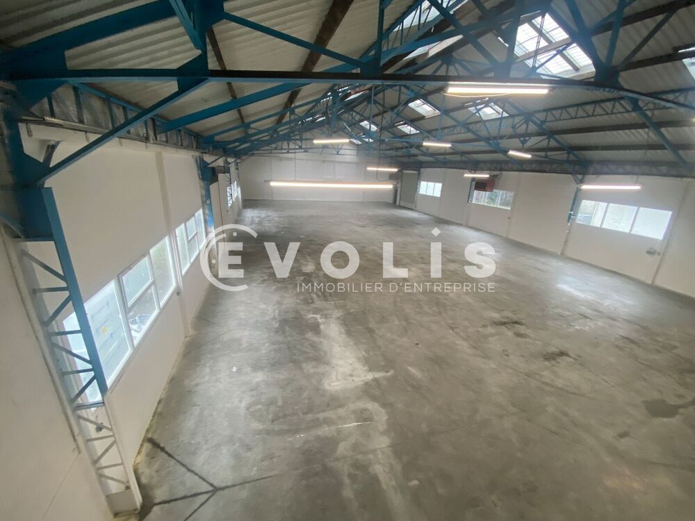   Locaux d'activité - A LOUER - 1 735 m² divisibles à partir de 850 m² Noisy le sec