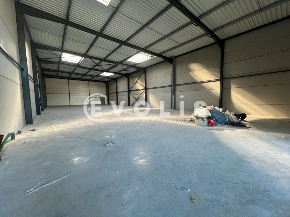   Locaux d'activité - A VENDRE - 1 726 m² divisibles à partir de 206 m² Mouvaux