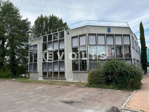 Bureaux - A LOUER - 285 m&sup2; divisibles &agrave; partir de 95 m&sup2; 2732 33520 Bruges