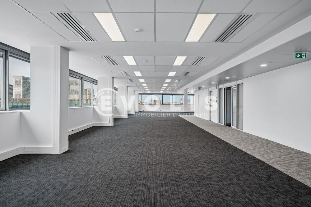   Bureaux - A LOUER - 2 290 m² divisibles à partir de 233 m² Ivry sur seine