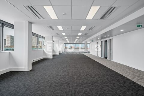  Bureaux - A LOUER - 2 290 m² divisibles à partir de 233 m² 