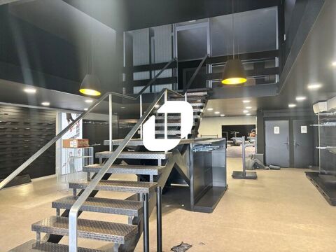 Locaux Commerciaux - A LOUER - 689 m&sup2; non divisibles 5200 33300 Bordeaux