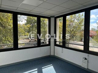   Bureaux - A LOUER - 860 m² divisibles à partir de 110 m² Merignac