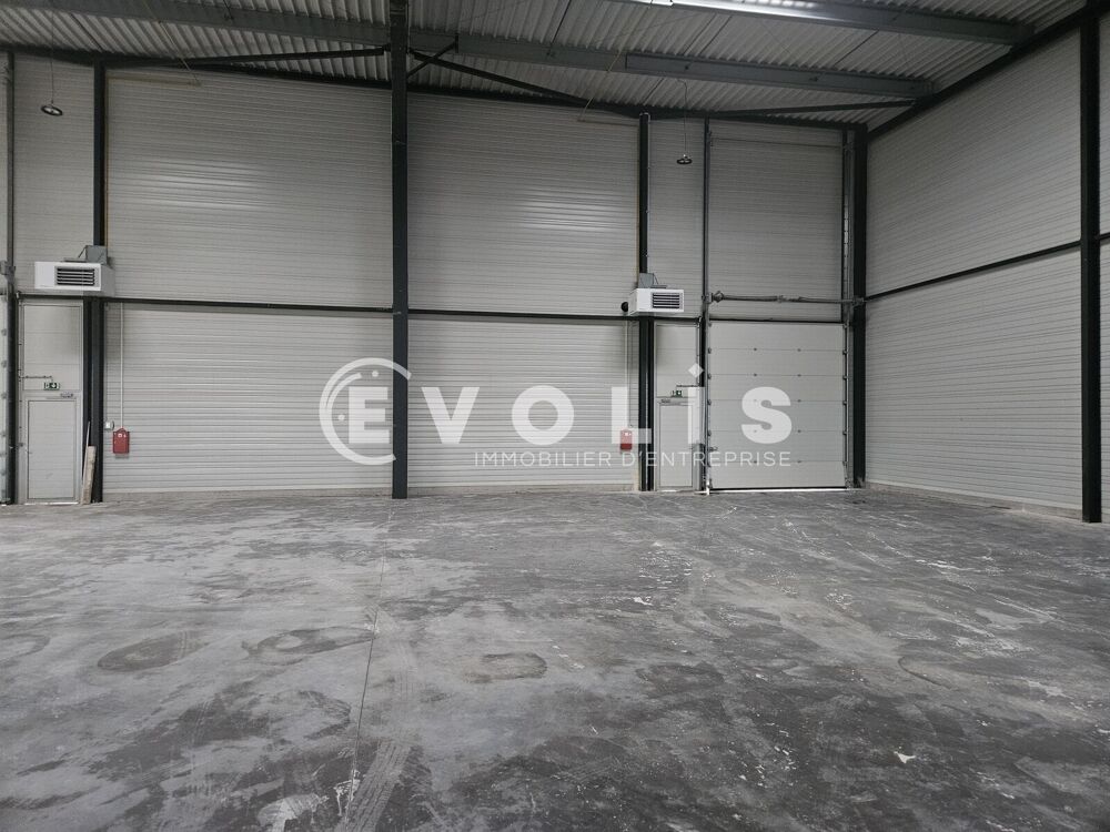  Locaux d'activité - A VENDRE - 1 273 m² divisibles à partir de 474 m² Bondoufle