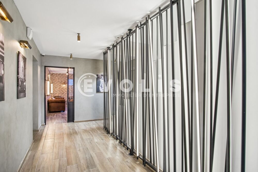   Locaux d'activité - A LOUER - 931 m² divisibles à partir de 388 m² Bailly romainvilliers