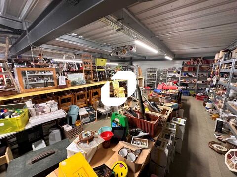 Locaux d'Activit&eacute;s - A VENDRE - 302 m&sup2; non divisibles 250000 33450 Montussan