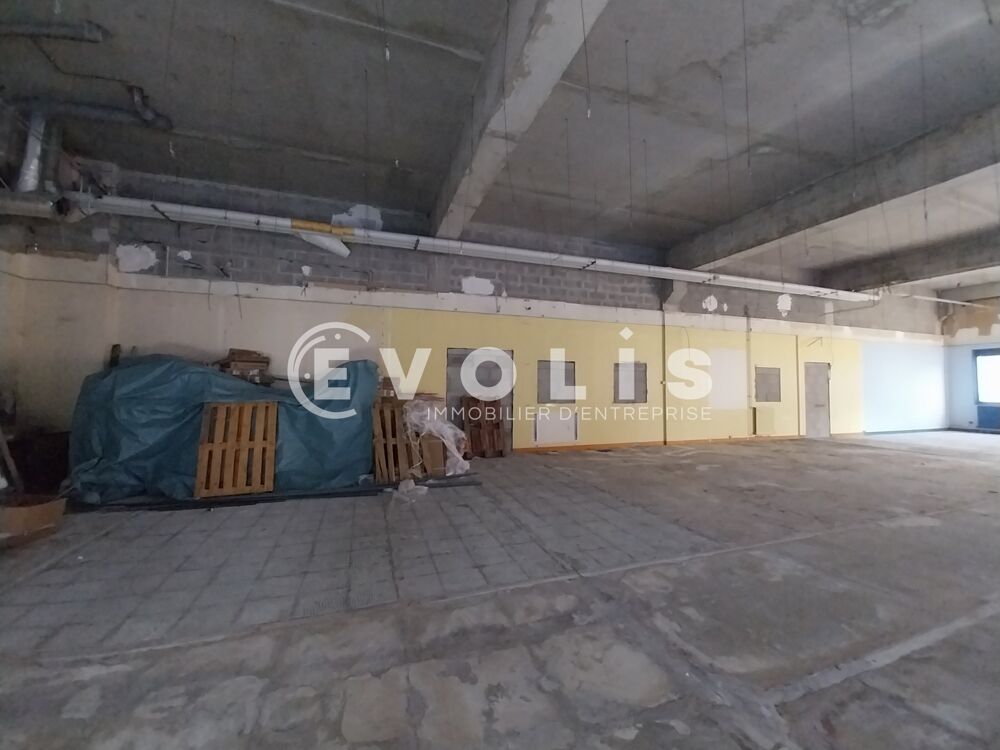   Locaux d'activité - A VENDRE - 2 022 m² divisibles à partir de 23 m² Saint quentin fallavier