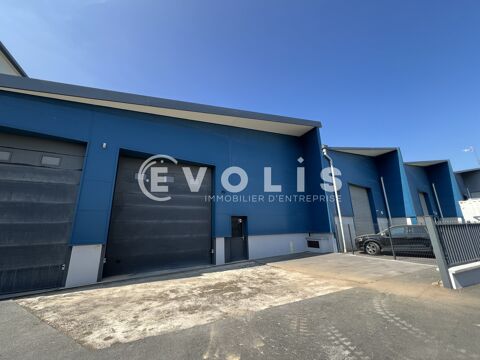 Locaux d'activit&eacute; - A LOUER - 719 m&sup2; divisibles &agrave; partir de 213 m&sup2; 6593 93370 Montfermeil