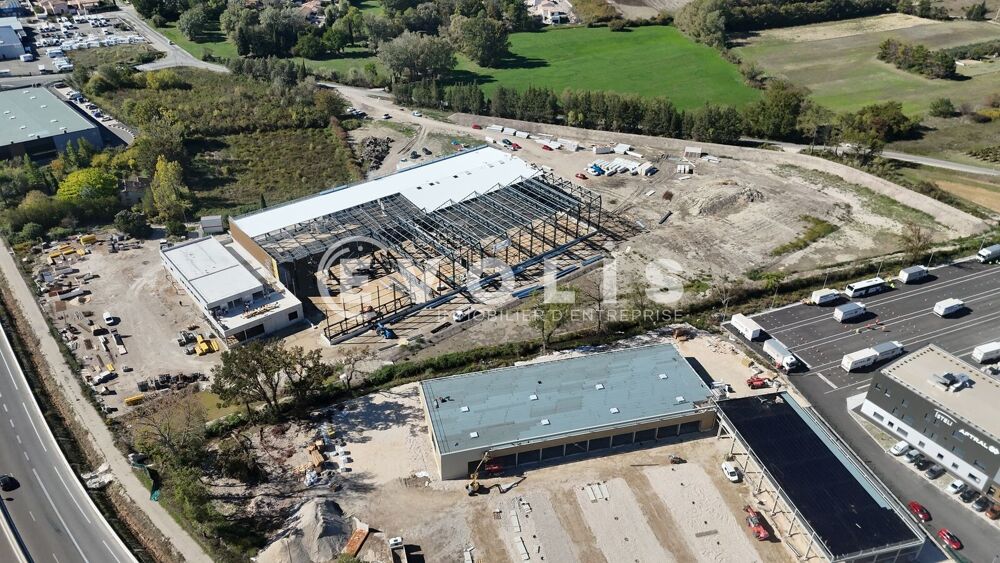   1 885 m² A vendre - 1 884 m² non divisibles Sorgues